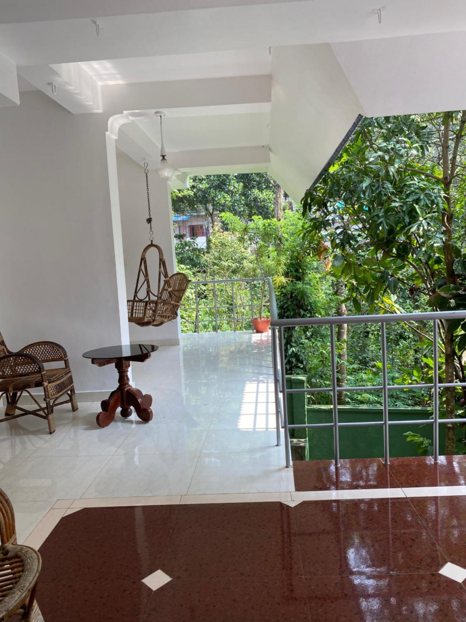Tranquilou Homestay Теккаді Екстер'єр фото